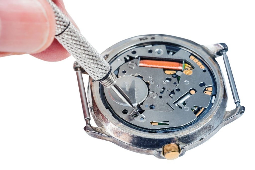 How to Safely Replace a Watch Battery?